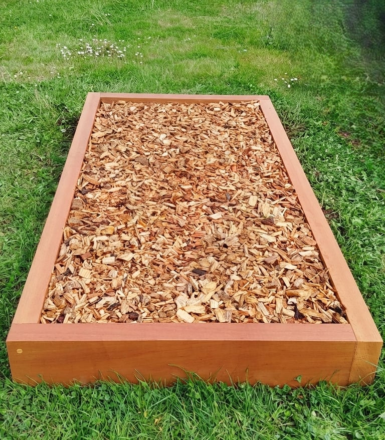 encadrement funéraire bois iroko pour un monument naturel et épuré