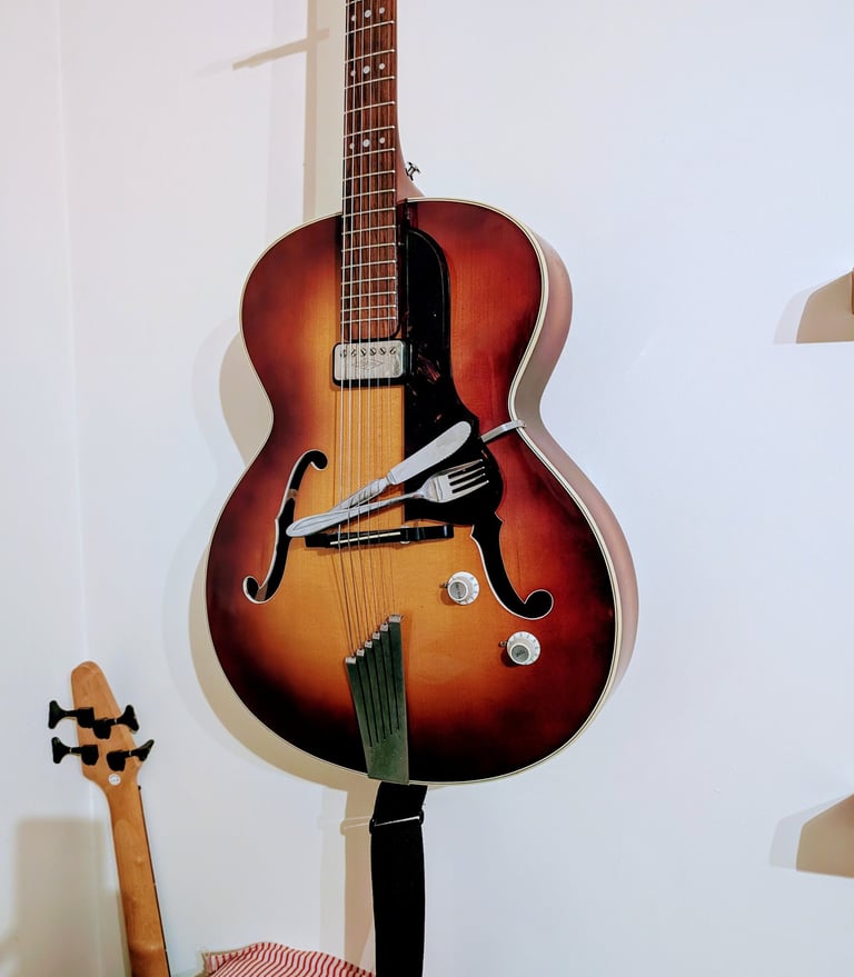 FIne Food and Live Music in unique locations. Pop-up restaraunt