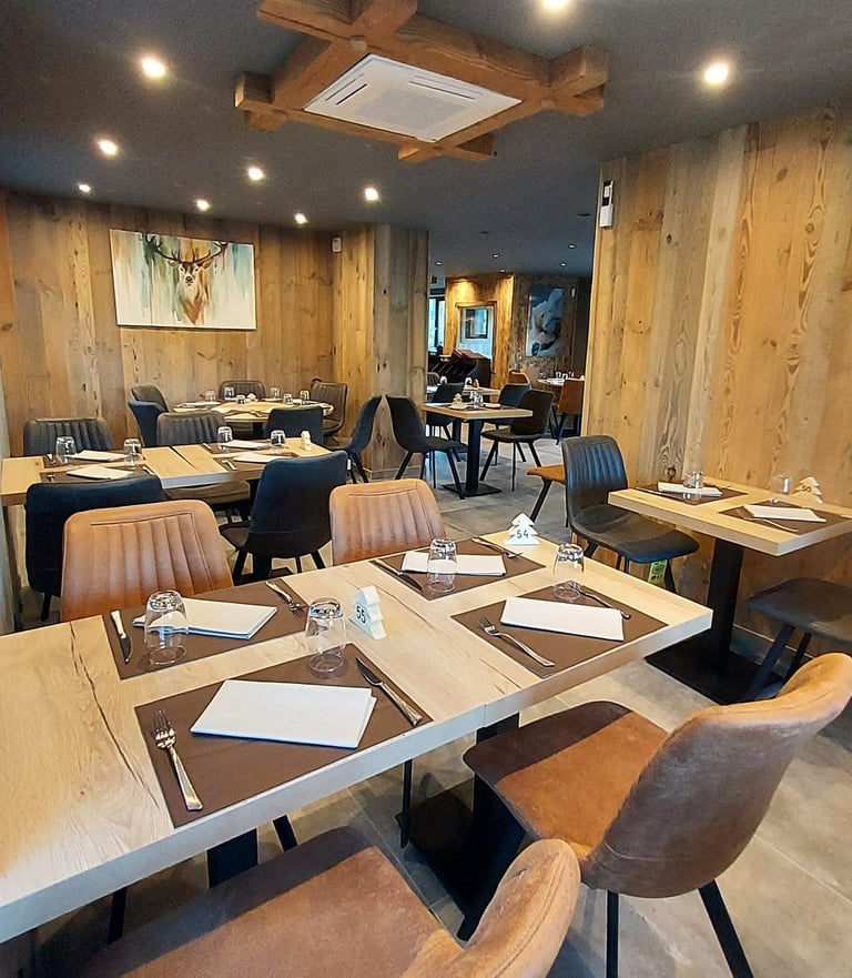 salle-restaurant-aux-2-sapins