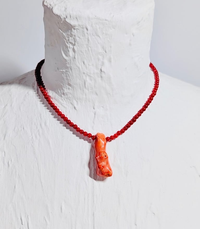 collana-piccola-naty-con-corallo-naturale-collana-fashion-lover-Corallo-rosso