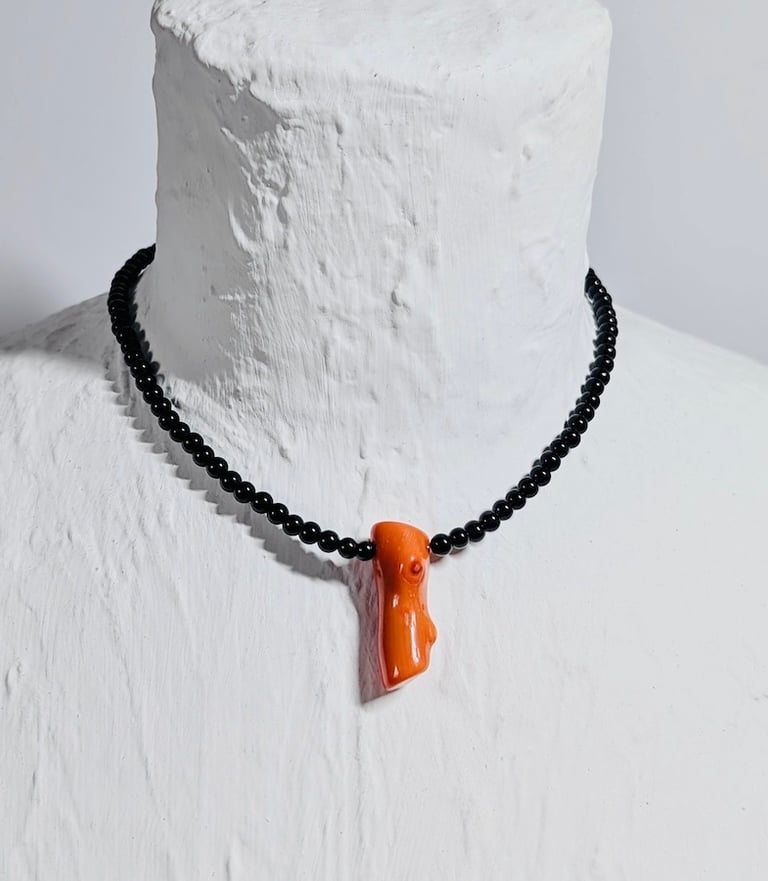 collana-piccola-naty-con-corallo-naturale-collana-fashion-lover