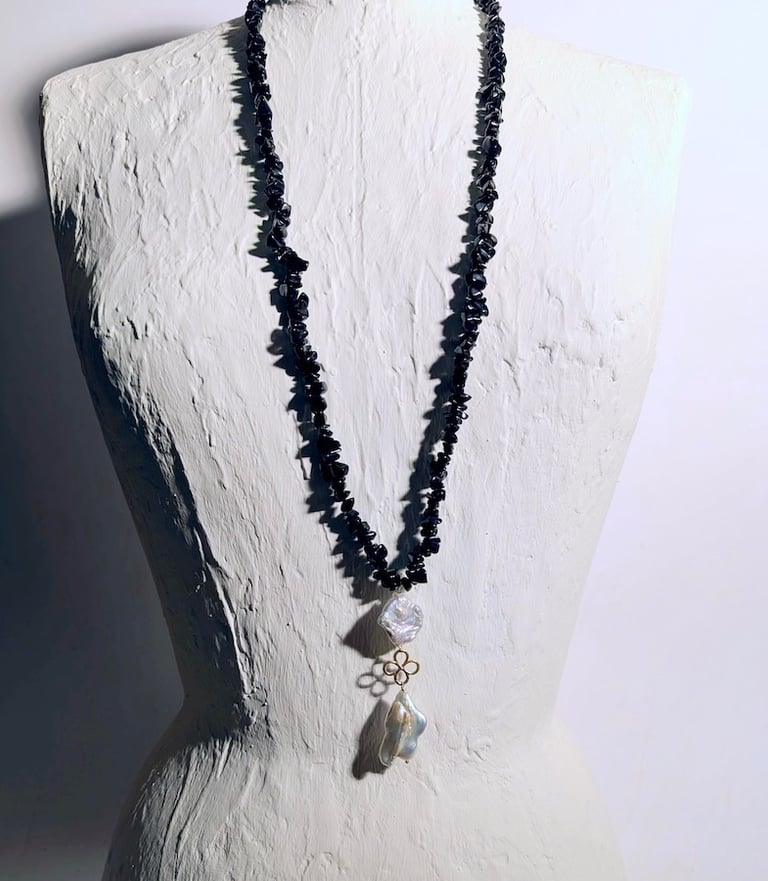 collana capri perle scaramazze e onice nero