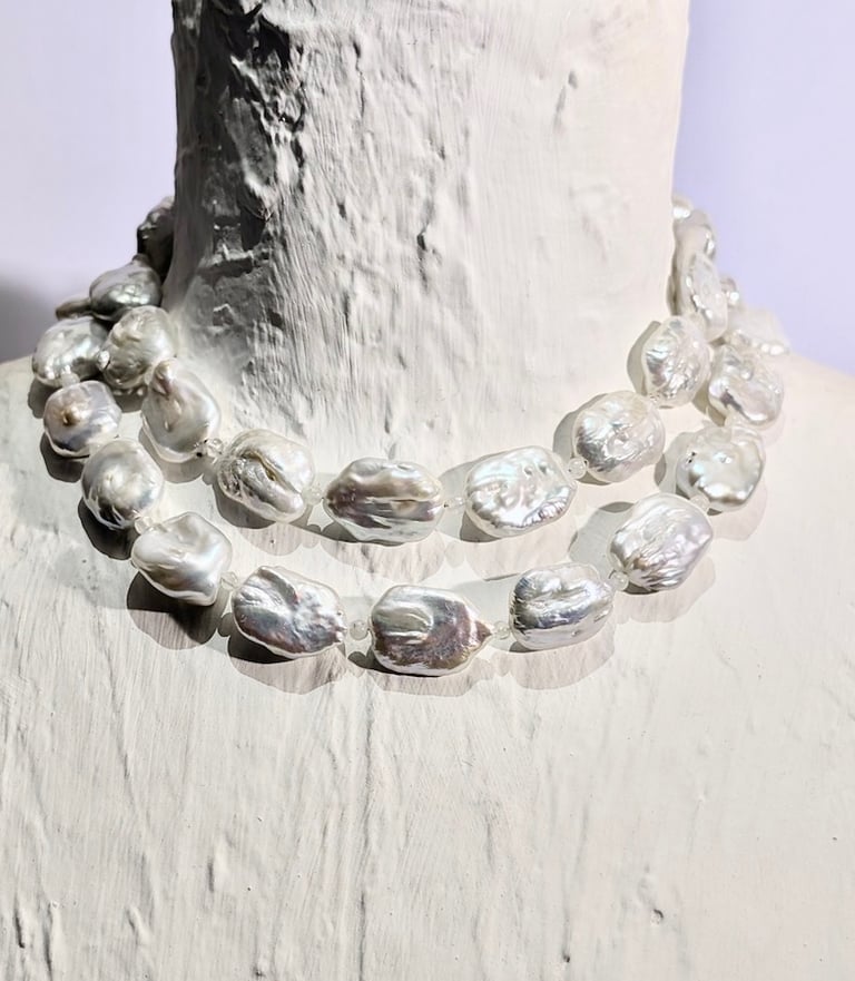 baroque-pearl-necklace-natural-scaramazza-pearls