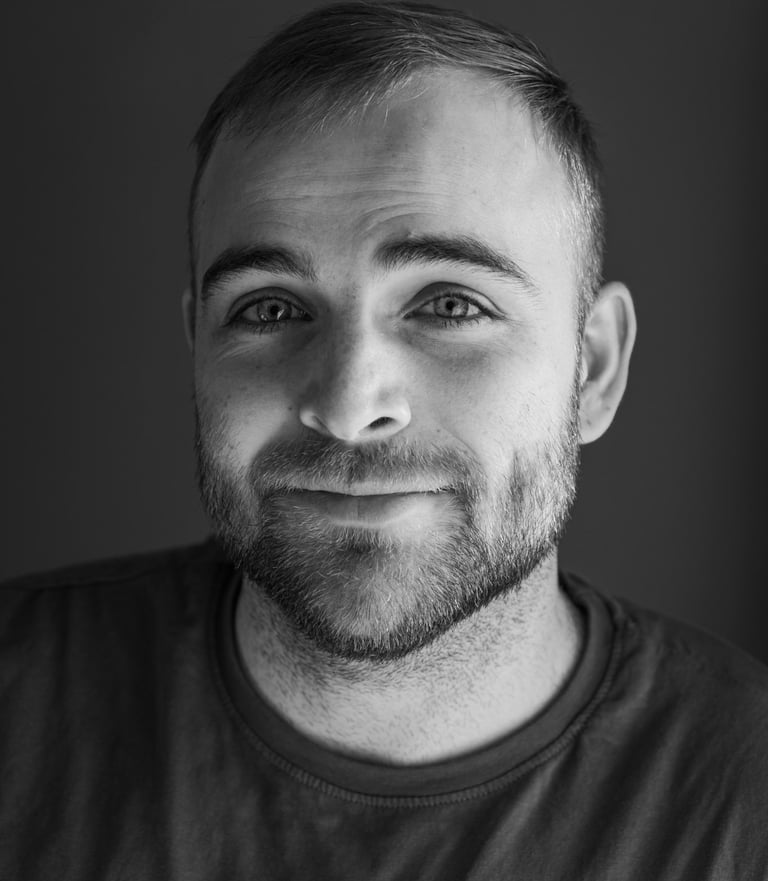 portret fotografija, crno bijela fotografija čovjeka