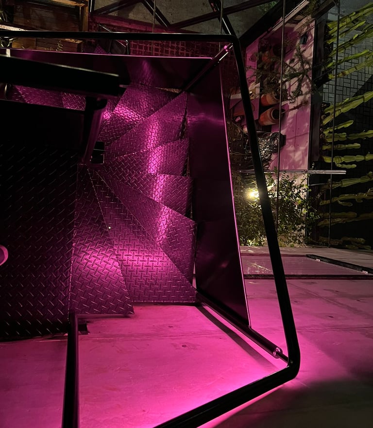 Escada com iluminação em LED