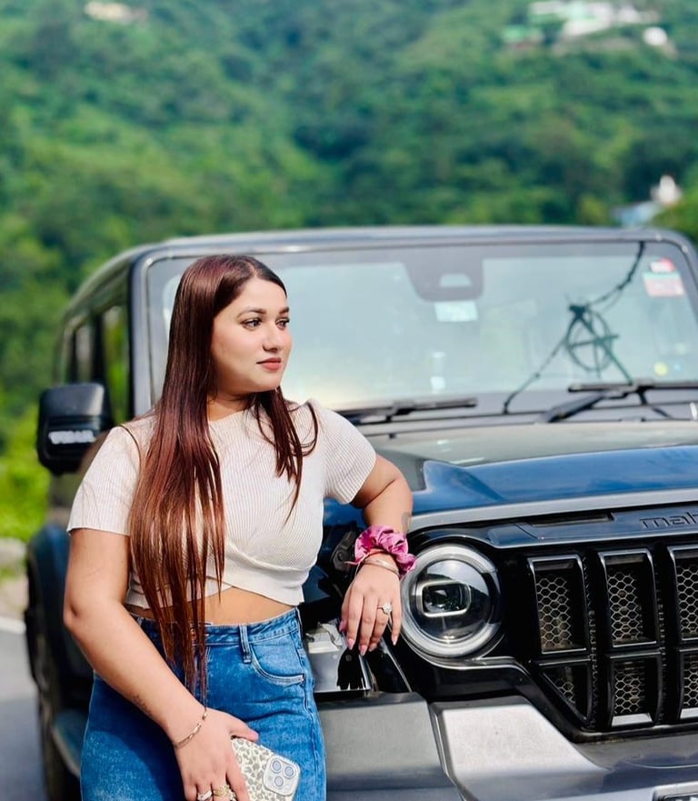 alt="Relaxation therapy session by experienced female masseuse"