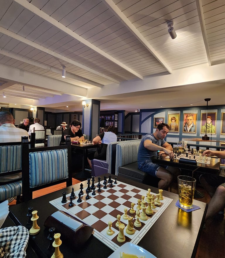 Bangkok Chess Club at the Royal Oak Bar