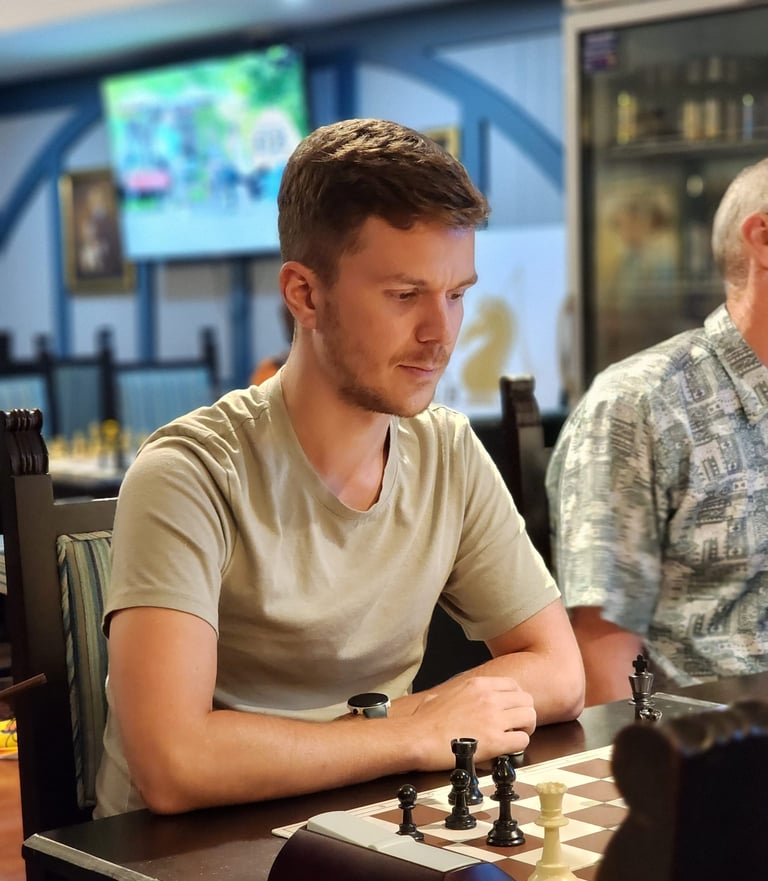 FM Nicolas Grandadam, Switzerland. Bangkok Chess Club at the Royal Oak Bar