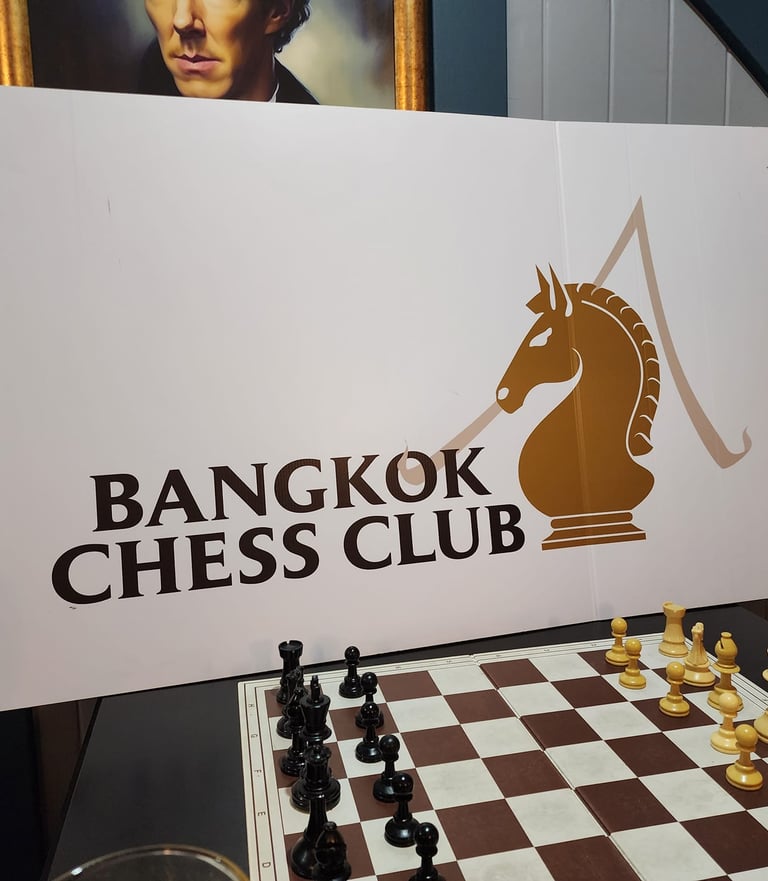 Bangkok Chess Club at the Royal Oak Bar