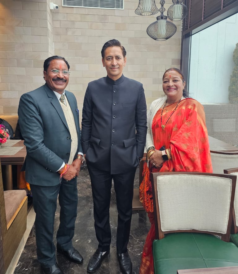 Hindi writer - Dr. Bechain Kandiyal