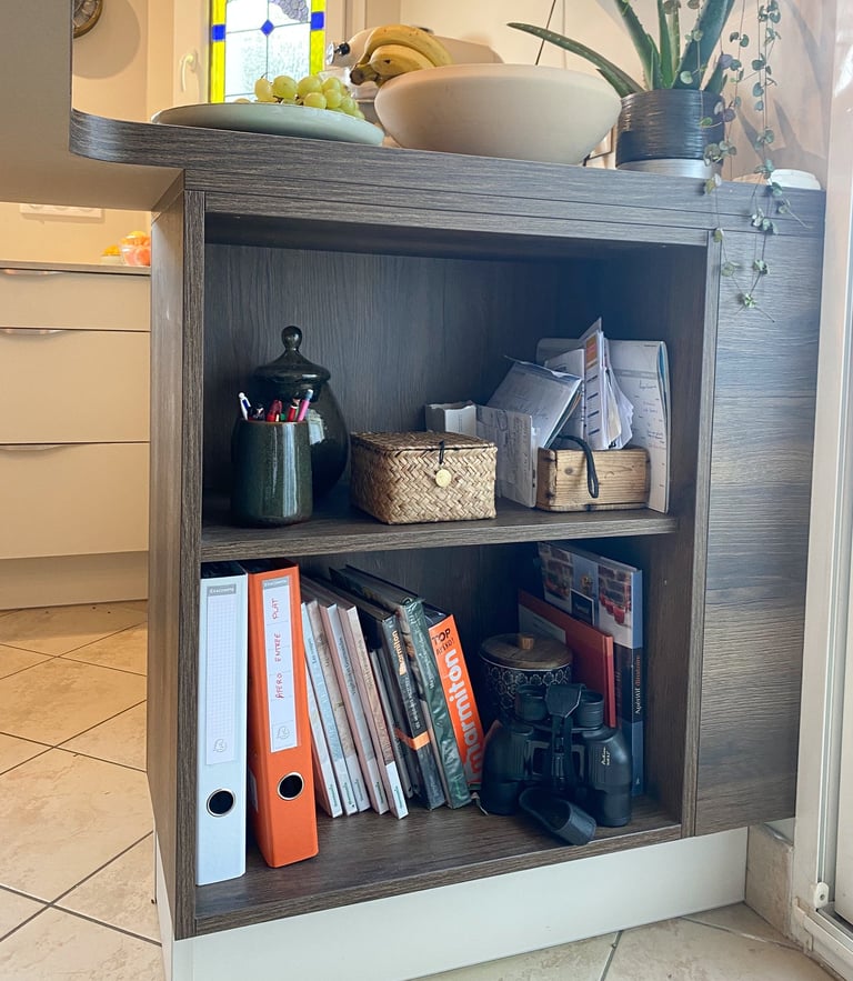 Rangement ouvert bois livres cuisine Fresnel aménagement intérieur Besançon