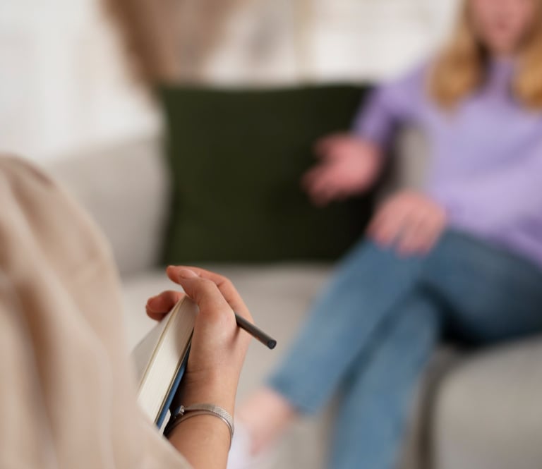 Exemplo de atendimento presencial de psicoterapia. Clique na imagem para ampliar.