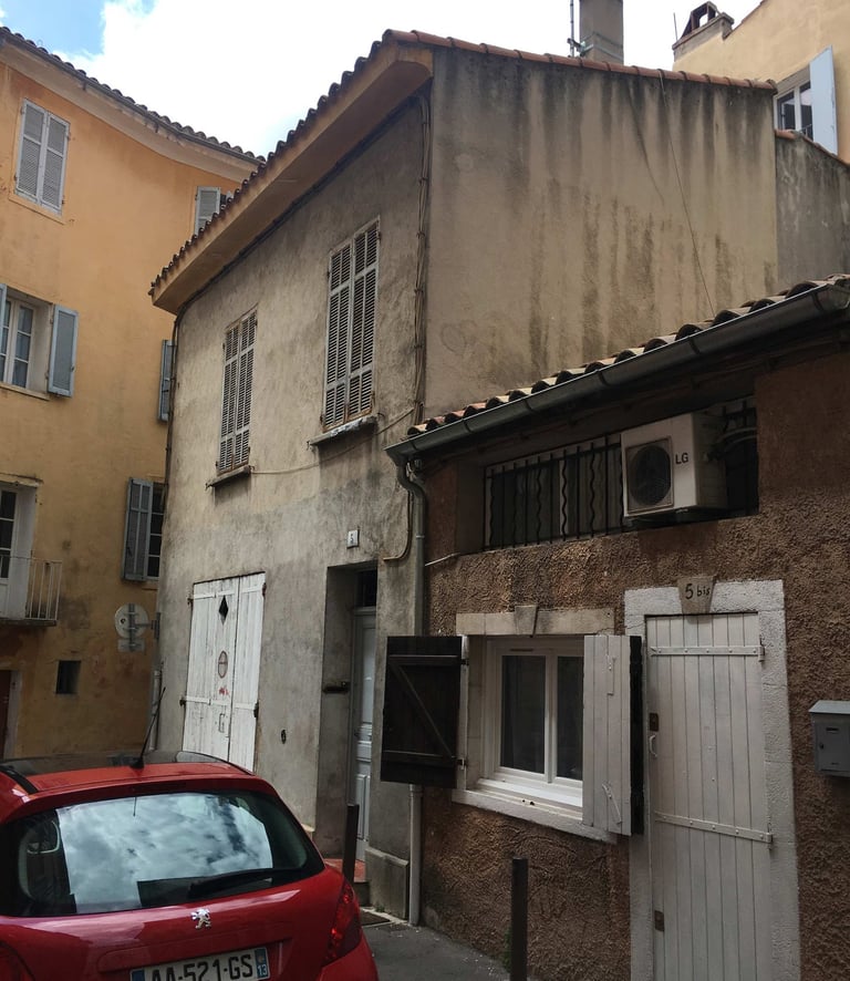 Façade