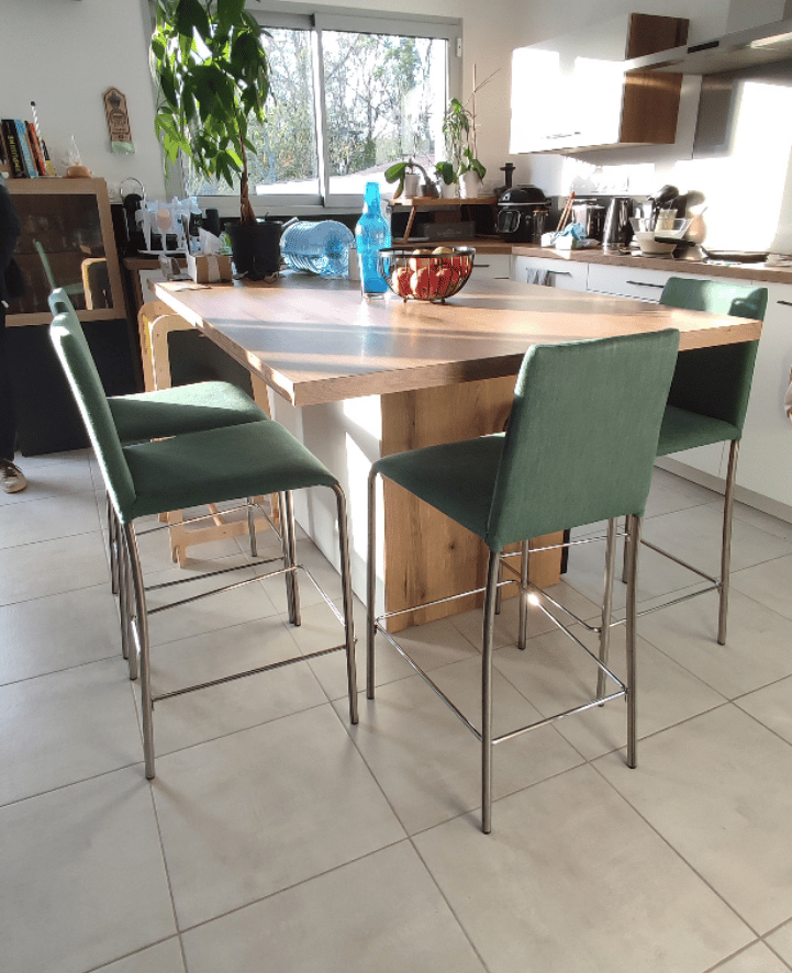 Chaises hautes réfection Kosy Atelier Tapissier tissu JAB Flynn