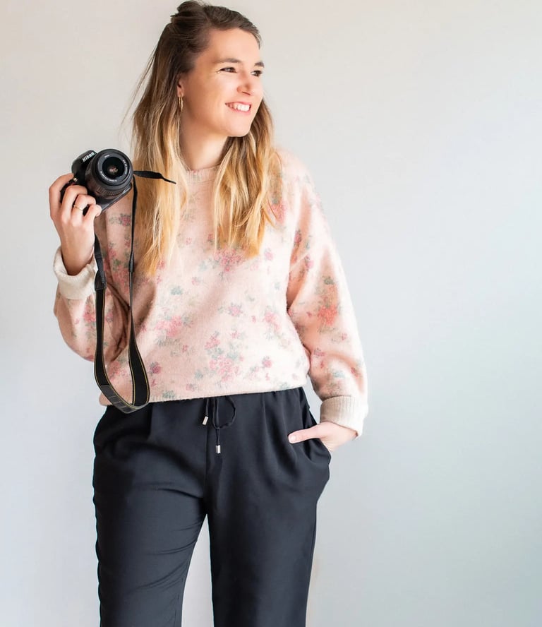 Autoportrait d'Anne-Sophie Roques photographe à Toulouse