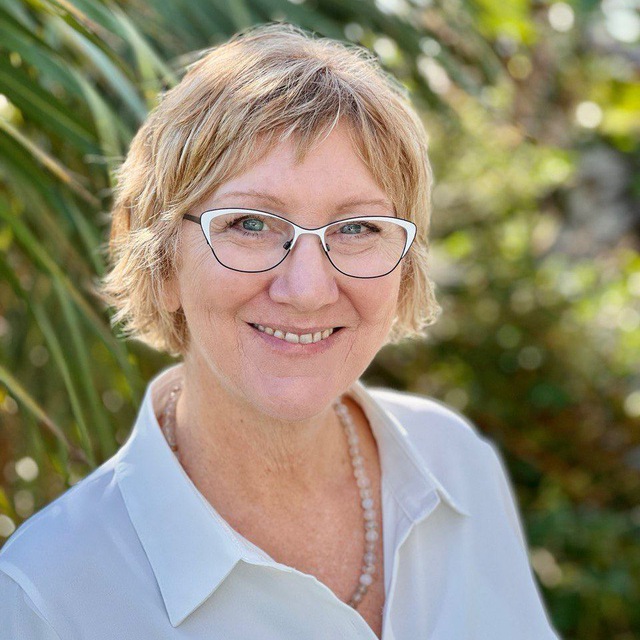 Deb-Larson-Jungian-Life-Coach