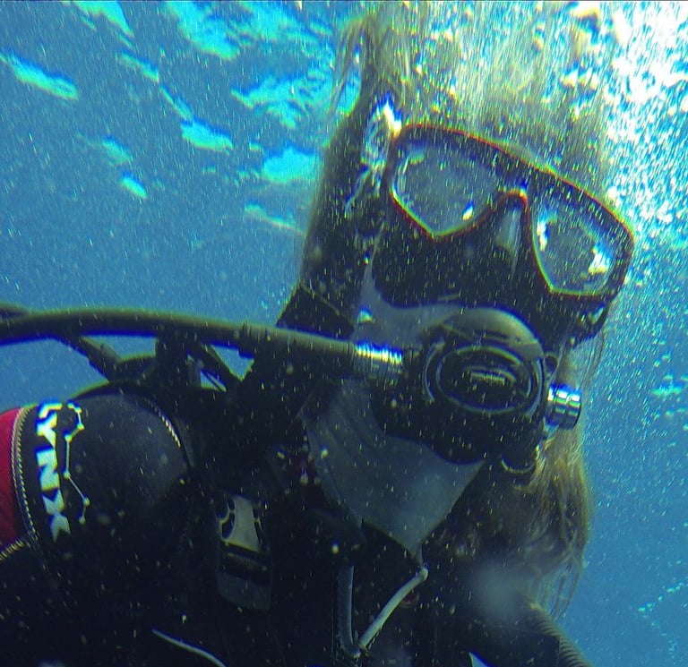 Tracey and Nick Billington diving at Tofo Beach, Praia Do Tofo, Mozambique