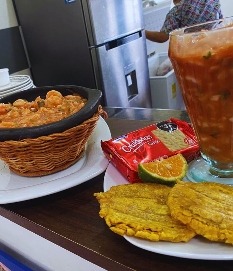 Cazuela de Camaron, cevique , restaurante Magangue Altavista, Quimbaya Quindio