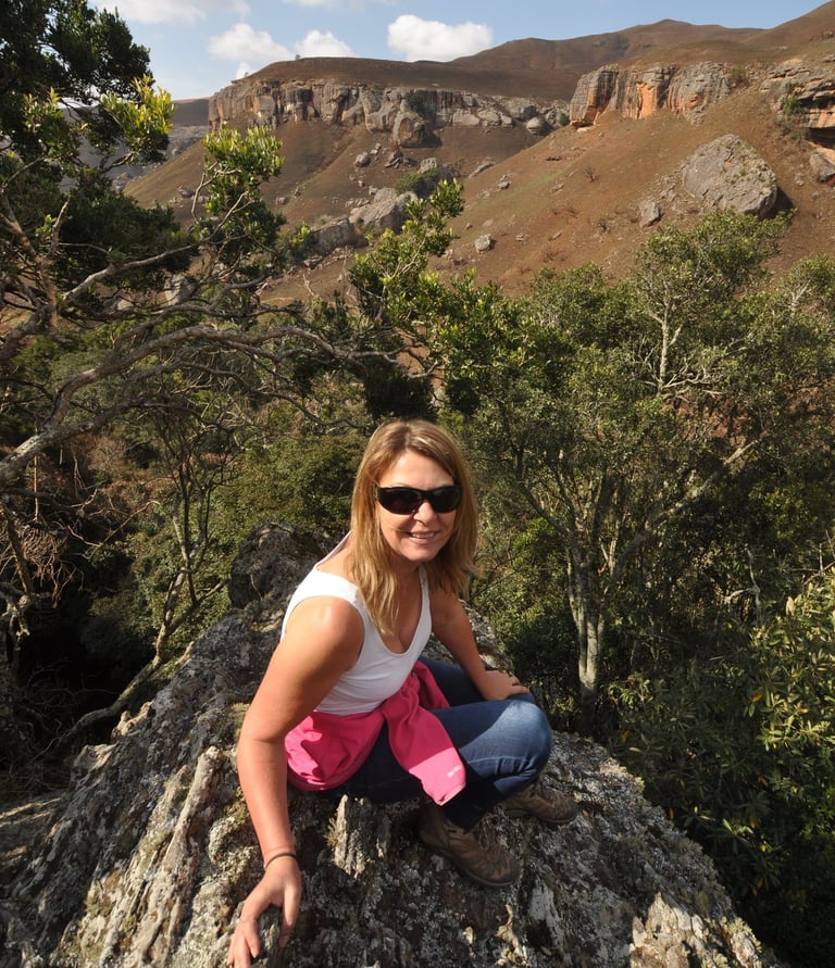 Tracey Billington at the Bushmans cave walk, Giants Castle, South Africa