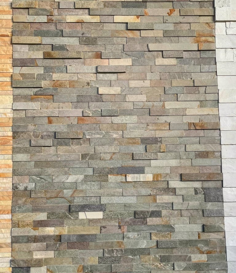 pedra carranca filete verde instala em parede interna e externa. rústico elegante. baixa manutenção