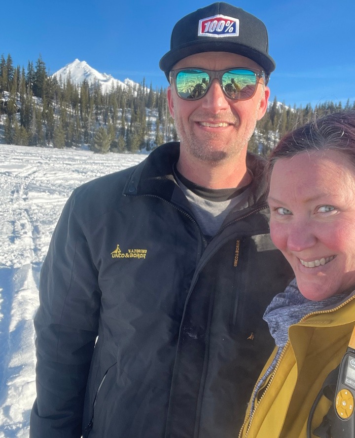 Jeremy & Lauren enjoying the snow