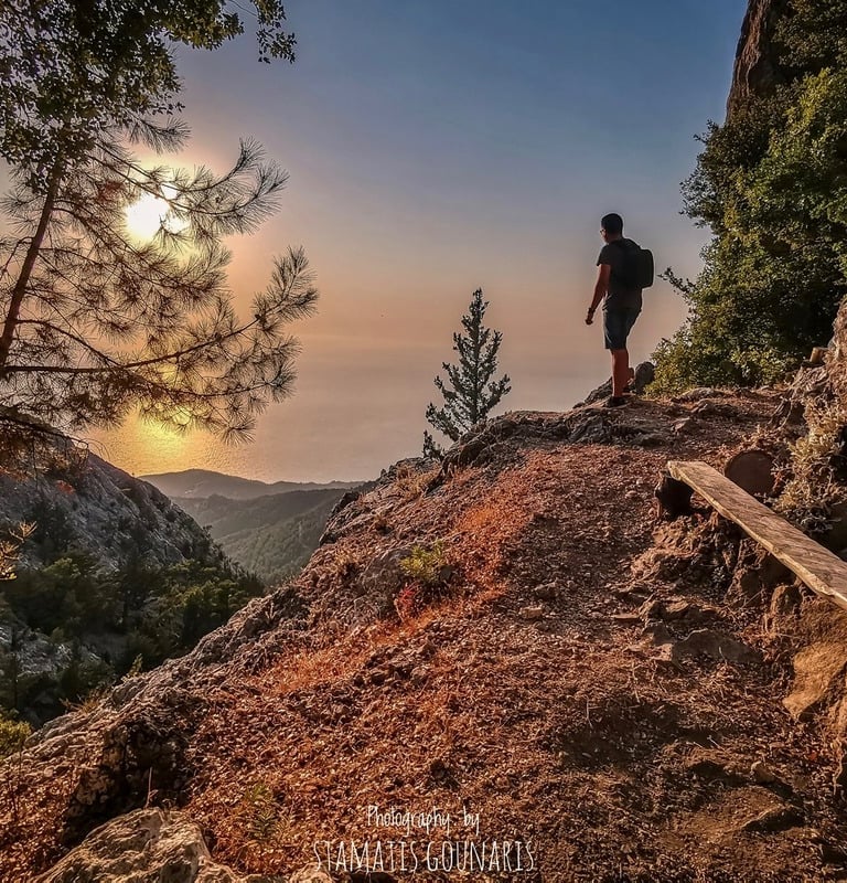 Wandelen op de Karvouni op Samos