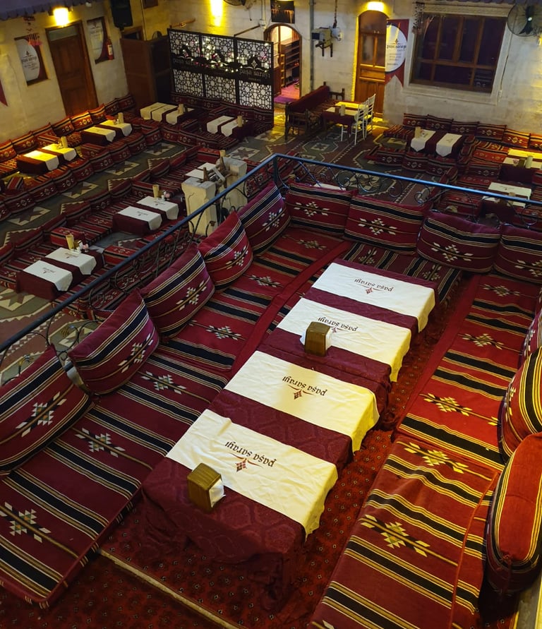 Paşa Sarayı Sıra Gecesi