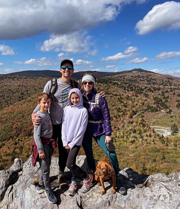 Healthy Chattanooga family hiking outdoors