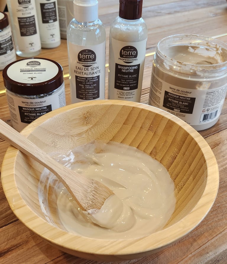 Soin capillaire doux au salon Naturellement Vous