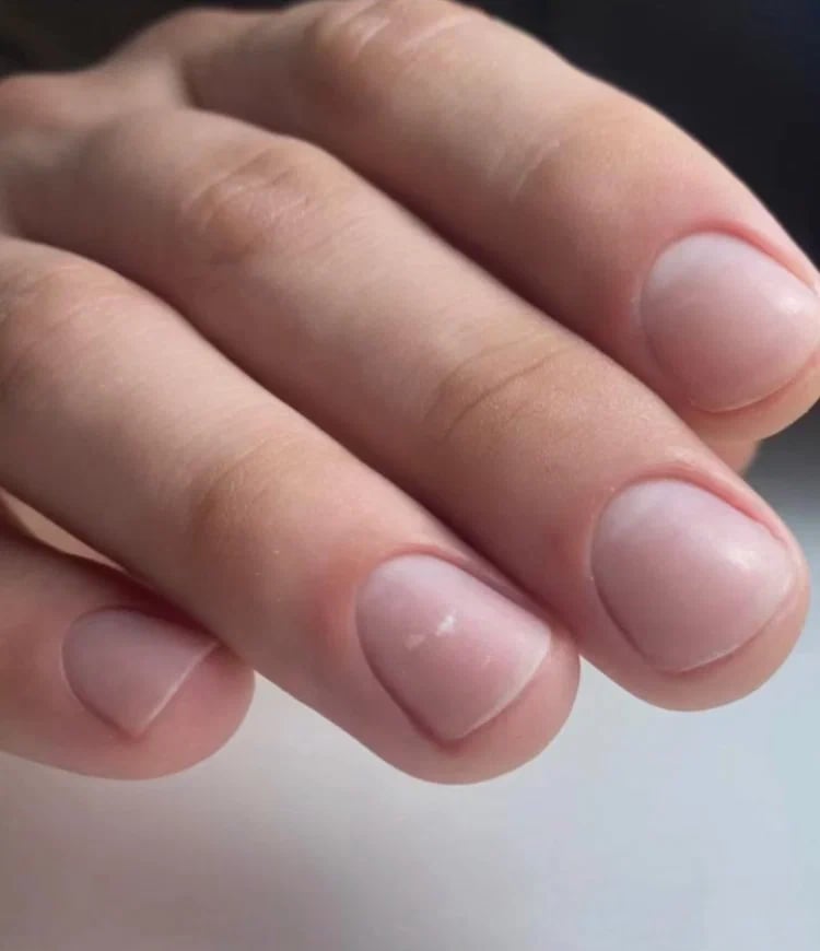 Moteriškas manikiūras higieninis