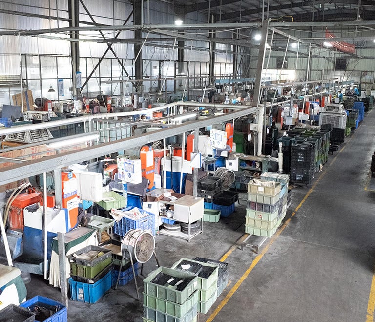 Kitchen knife production workshop