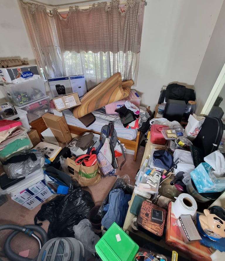 Thornleigh house rubbish clearing