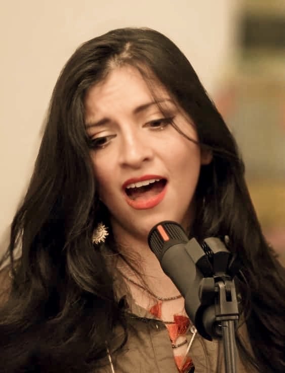 talented singer in Berlin Diana Ireri