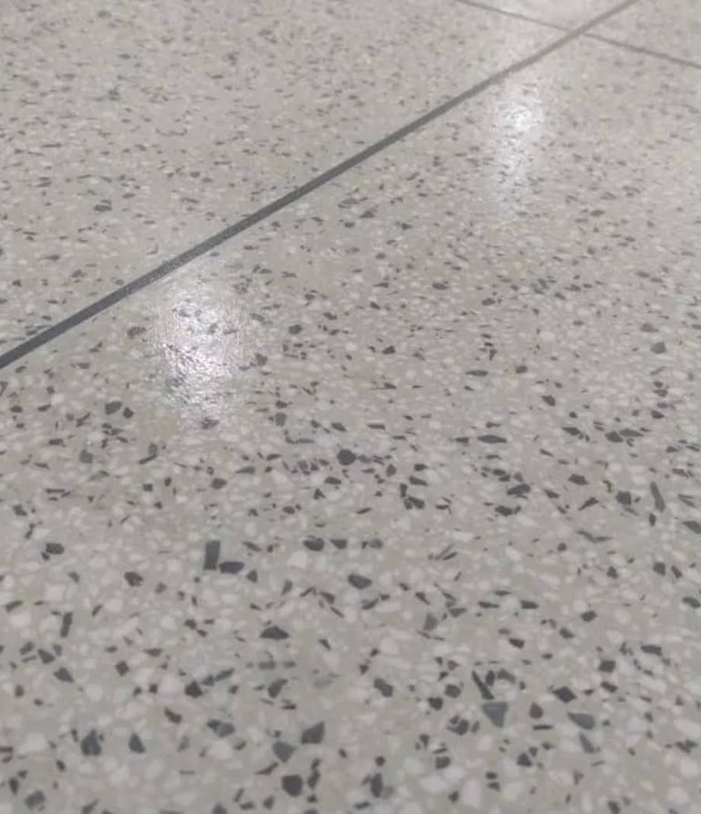 Piso Granitina