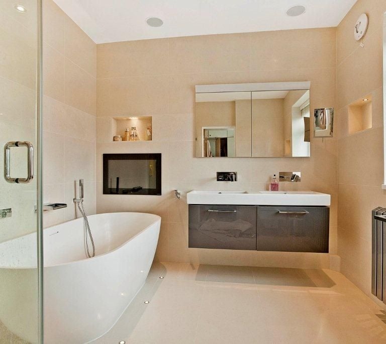 Relax in luxury with an Aquavision TV installed into a bathroom in Chelsea, London.