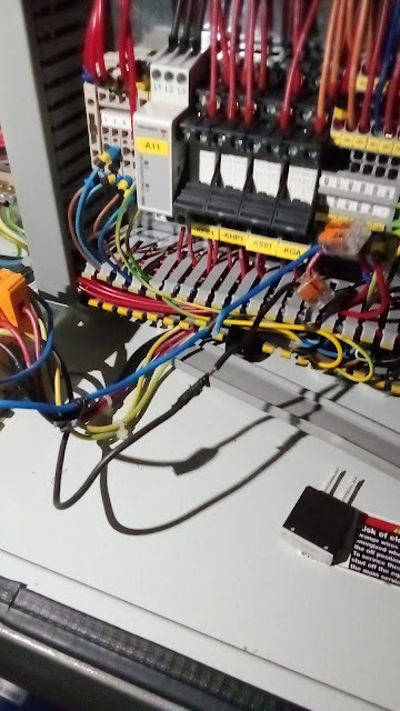 Jasa Service Perawatan Chiller Showcase Di Jogja Sleman Bantul Terpercaya