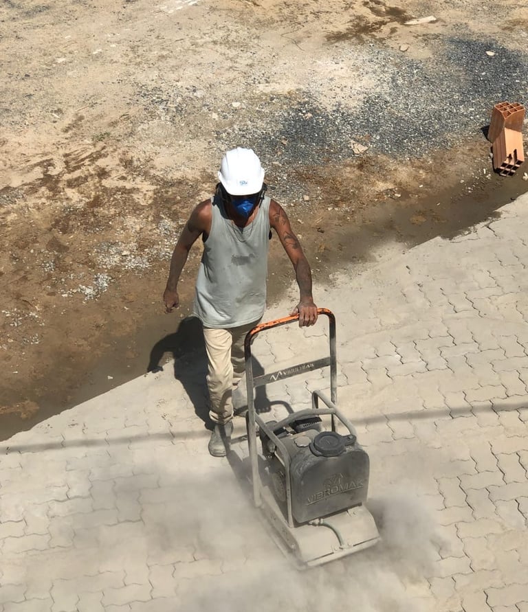 Piso intertravdo