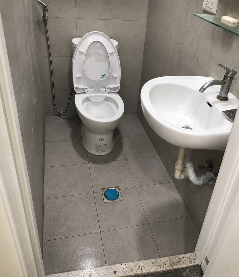 東區府連路施工後