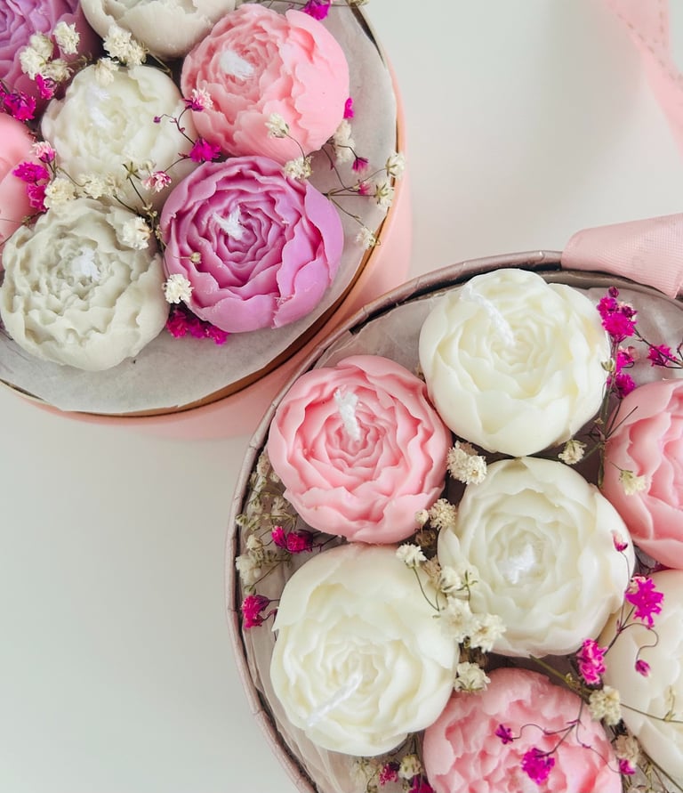 Natūralaus sojų vaško žvakių puokštės dėžutėje