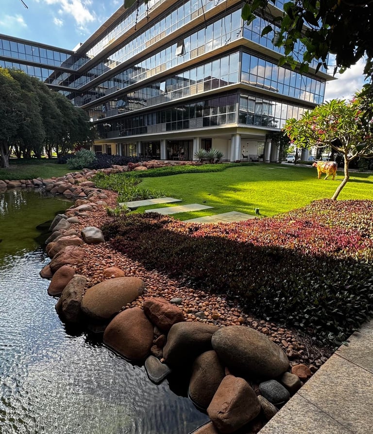 Clínica médica localizada no Georgina Business Park em São José do Rio Preto com fácil acesso e estr