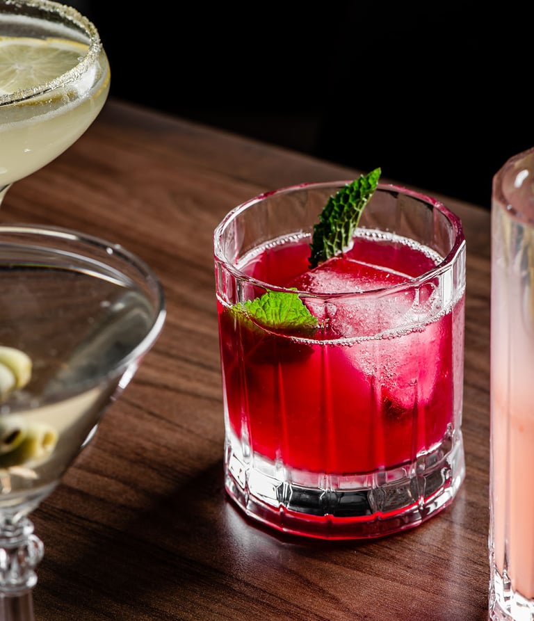 cocktails, gin, whiskey