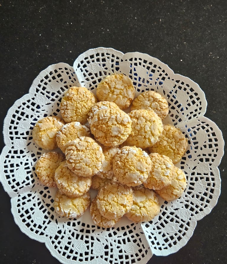 ghribia biscuits à la semoule et noix de coco