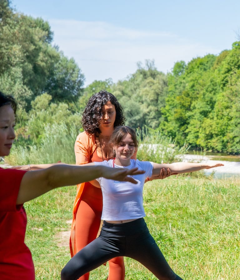 Designed Yoga Circle of Love Münich