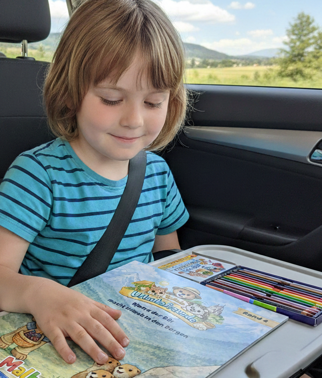 Malbuch tierische Urlaubsfreunde Autofahrt