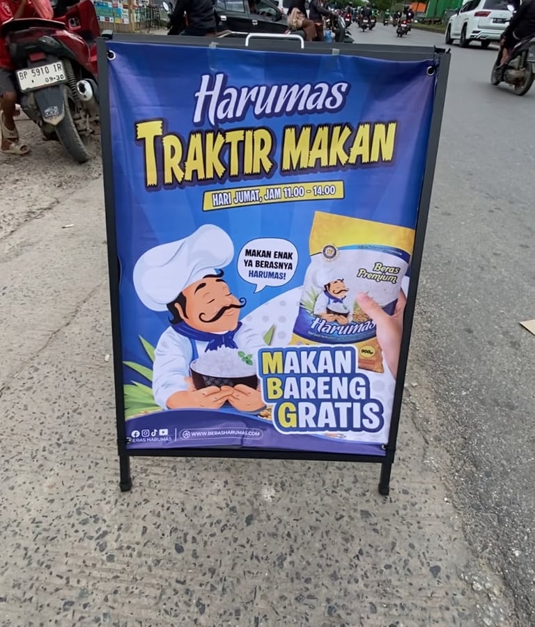 Harumas Traktir Makan