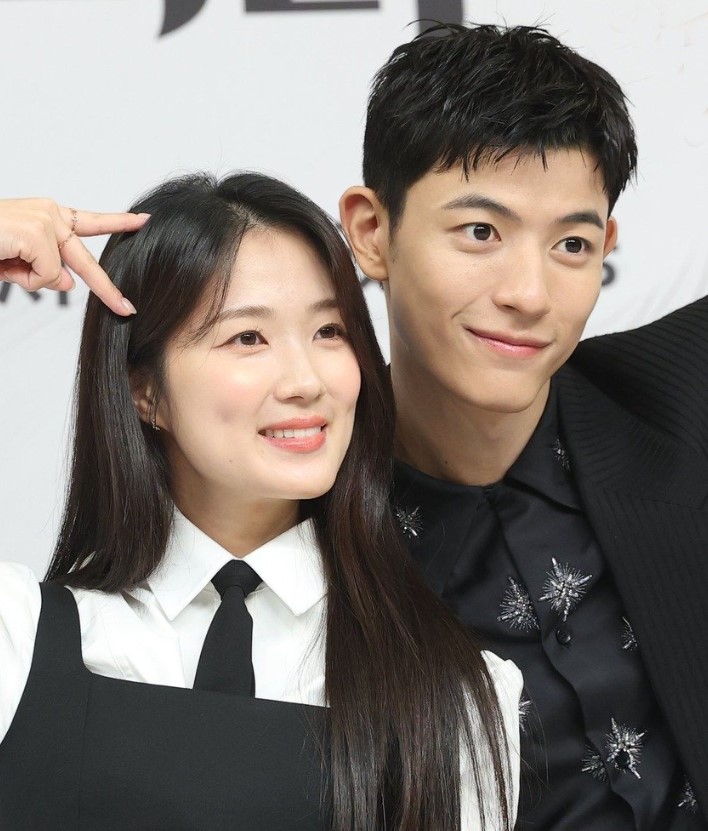 No Tail to Tell – De Repente Humana - 오늘부터 인간입니다만 - K-Drama - DoramaLand