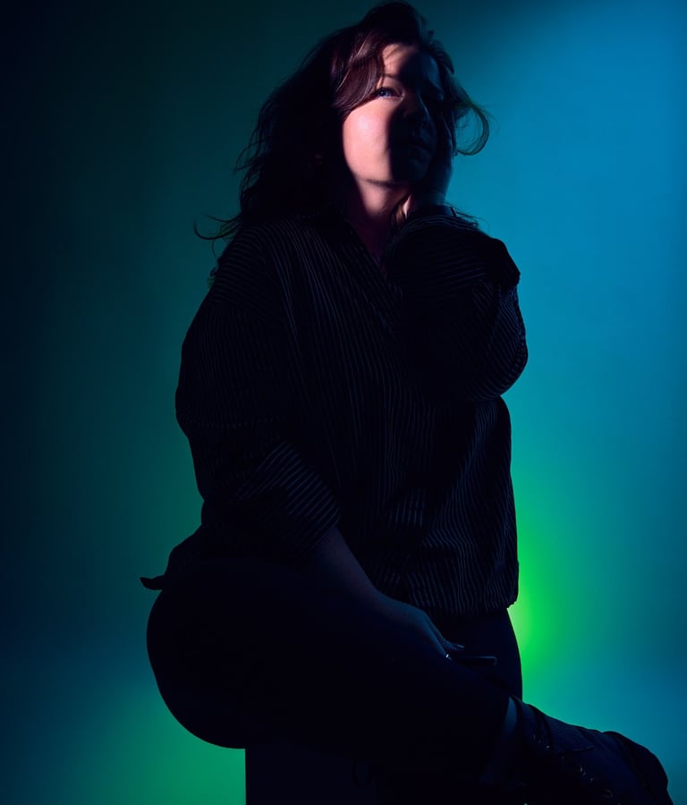 portrait d'Aurore Rainot, photographe professionnelle et artistique à Gisors et Paris