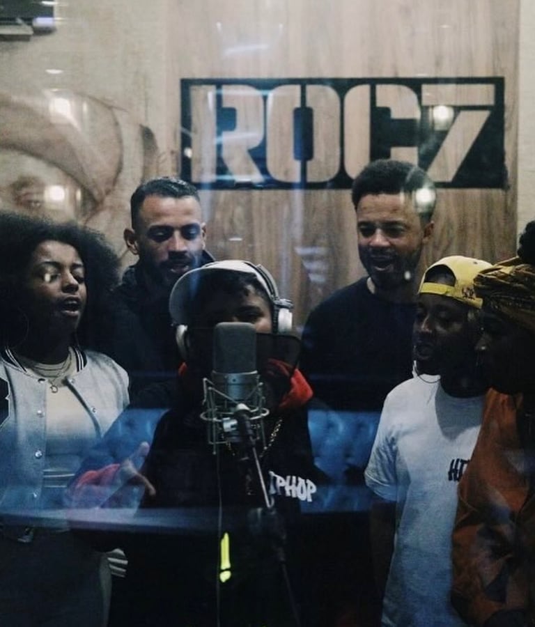 Edi Rock e Gaspar Z'África lideram projeto Entre o Sucesso e a Lama com artistas da Cracolândia
