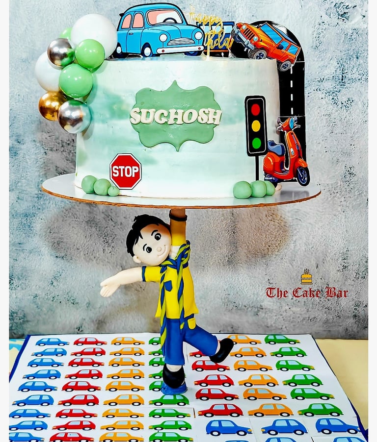 Eggless anti-gravity cake with unique floating effect in Bangalore