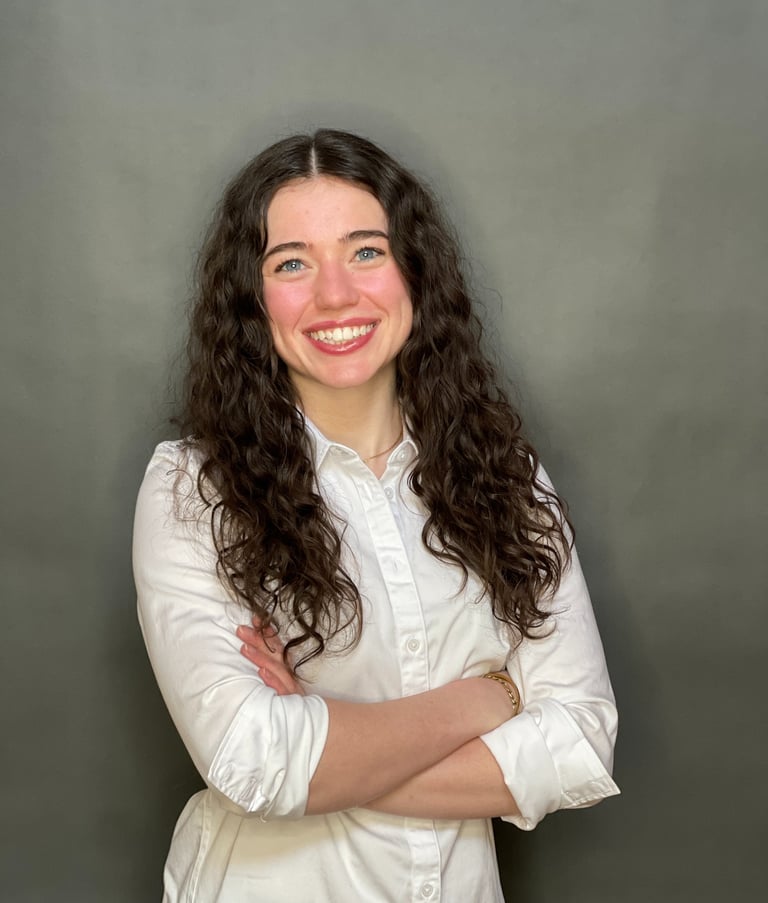 Gwen Zukerman - Northcote Marketing Headshot